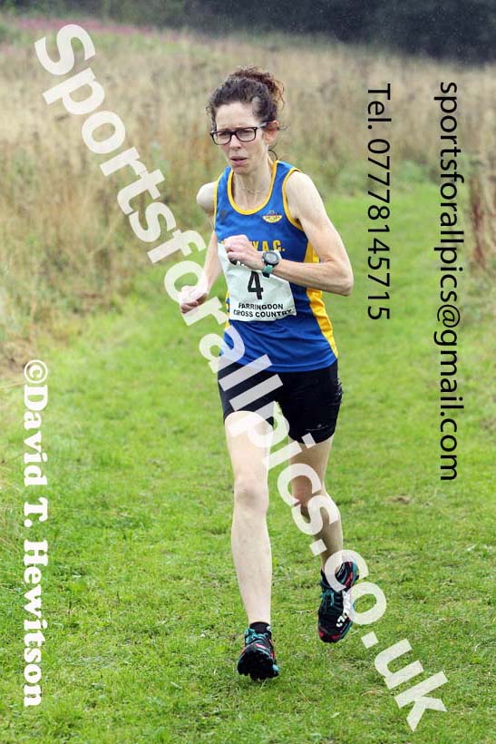 Senior Womens relay, 2021 Farringdon Open Cross Country, Sunderland . Photo: David T. Hewitson/Sports for All Pics